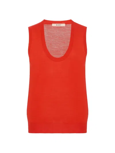 6397 Scoop-neck Fine-knit Vest In Red