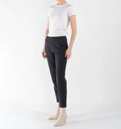 6397 Slim Pull On Pant In Navy In Blue