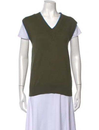 Pre-owned 6397 V-neck Sleeveless Top In Green