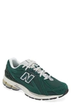 New Balance 1906 Sneakers In Night Watch Green