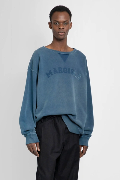 Maison Margiela Logo-print Faded Sweatshirt In Blue