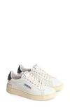 Autry Medalist Low Woman Sneakers In Mixed Colours
