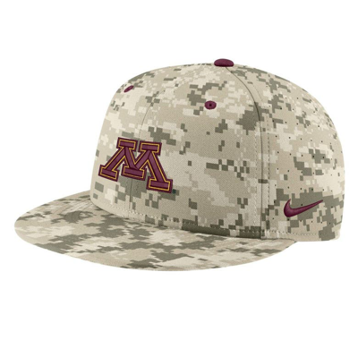 Nike Camo Minnesota Golden Gophers Aero True Baseball Performance Fitted Hat