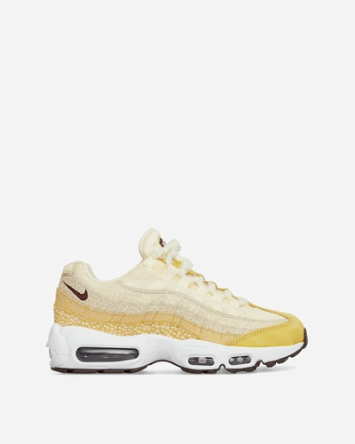 NIKE WMNS AIR MAX 95 SNEAKERS SATURN GOLD / ALABASTER