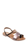 BUENO YUKI TOE LOOP SANDAL