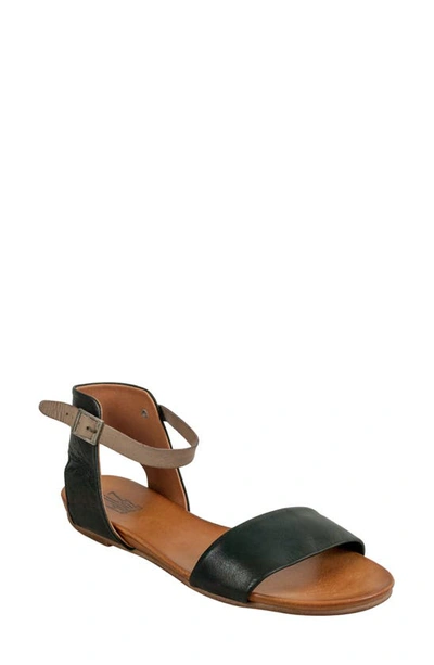 Miz Mooz Alanis Flat Sandal In Black