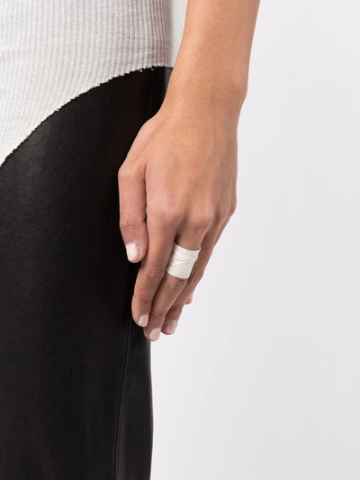 Detaj Wrap Around Cast Ring In White