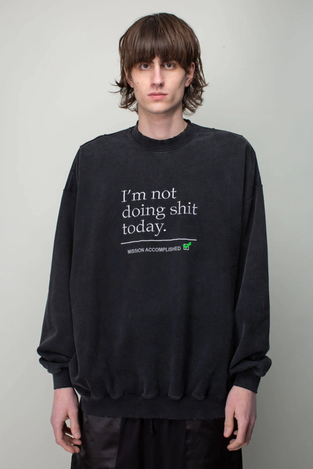 【VETEMENTS】ブラック I'm Not Doing Shit Today Tシャツ VETEMENTS I'm Not Doing Shit Today T-shirt - Black | Garmentory