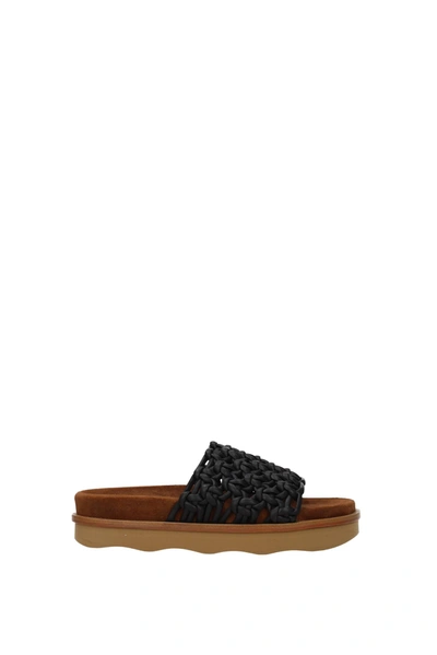 Chloé Slippers And Clogs Wavy Leather Black