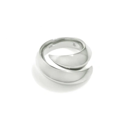 Gucci Vampire Claw Ring Silver