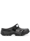 Suicoke Mok Injection Sandals In Black