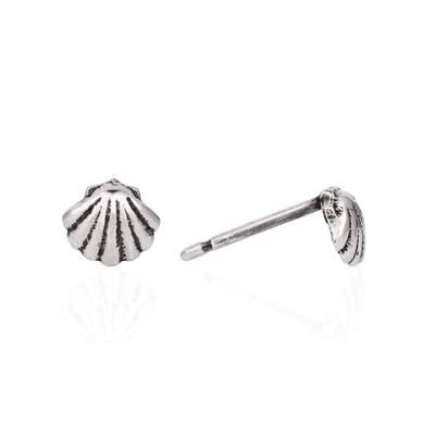 Gucci Shell Stud Earrings Silver