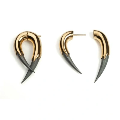 Gucci Vampire Claw Earrings Gold