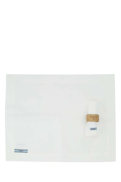 Prada House/bathroom In White