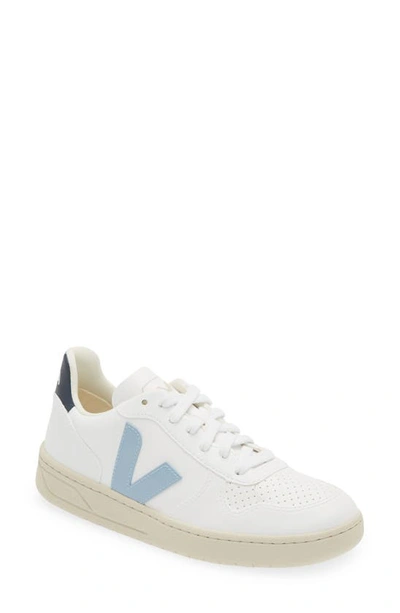 Veja V-10 Sneakers In White