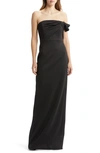 Black Halo Divina Gown In Black
