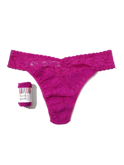 Hanky Panky Signature Lace Original Rise Thong In Countess Pink
