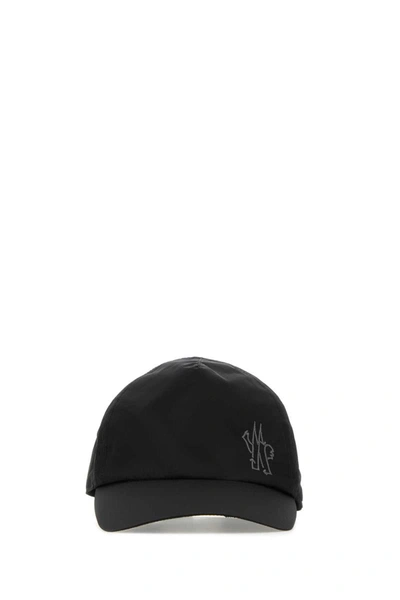 Moncler Logo-embroidered Baseball Cap In Black