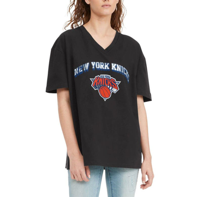 Tommy Jeans Black New York Knicks Ashley V-neck T-shirt