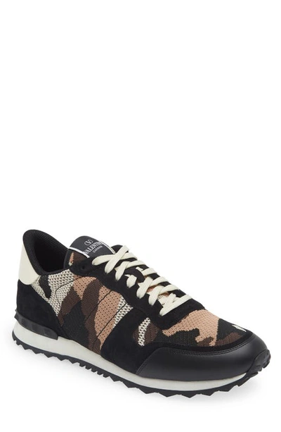 Valentino Garavani Rockrunner Low-cut Skate Shoes With Camouflage Pattern In Black