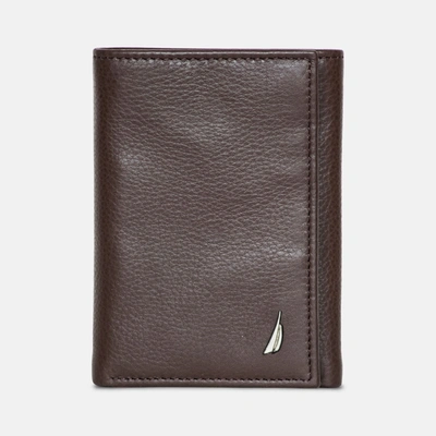 Nautica Mens Leather Trifold Wallet In Brown