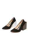 JACQUEMUS SAINTES PUMPS