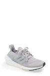 ADIDAS ORIGINALS ULTRABOOST 22 W RUNNING SHOE