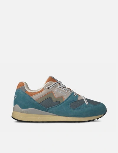 Karhu Synchron Classic Reef Waters / Abbey Stone Shoes In Blue