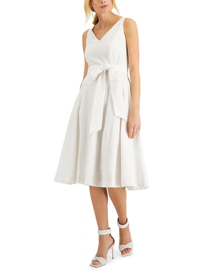 Taylor Petites Womens Cotton Knee Length Fit & Flare Dress In White