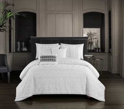Chic Home Jenson Comforter Set In White