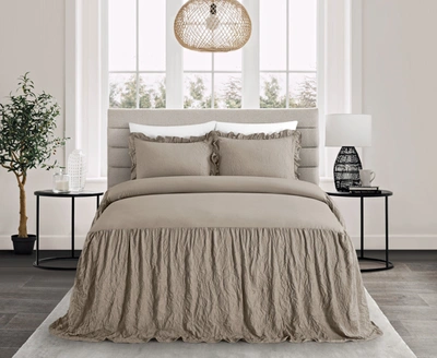 Chic Home Ashlyn Quilt Set In Taupe