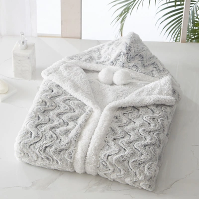 Chic Home Arnaud 1-piece Hooded Snuggle In Silver