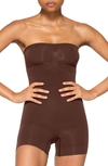 SKIMS SEAMLESS SCULPT STRAPLESS SHORTIE BODYSUIT