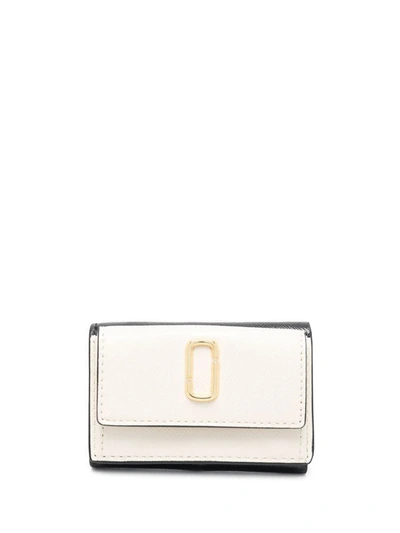 Marc Jacobs The Snapshot Mini Trifold Wallet In 136 New Cloud White Multi