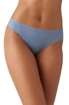 B.TEMPT'D BY WACOAL COMFORT INTENDED DAYWEAR THONG