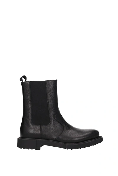Ferragamo Loreno Leather Boot In Black