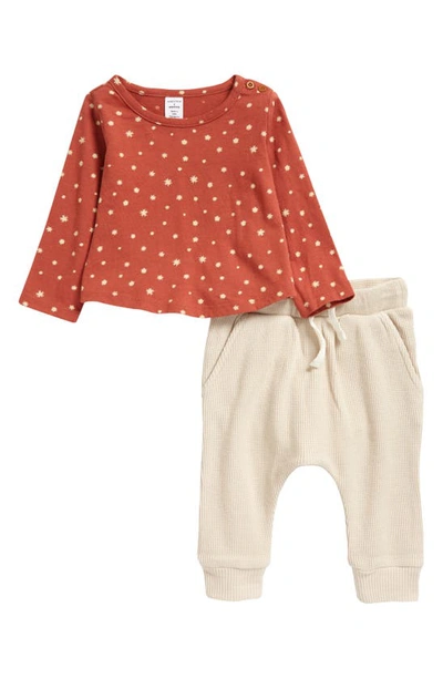Nordstrom Babies' Kids'  Playground Print Top And Joggers Set In Rust Etruscan Star- Beige
