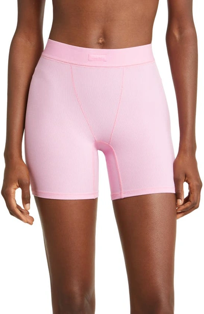 Skims Rib Sleep Boxers In Cotton Candy