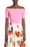 Alexander Mcqueen Off-the-shoulder Knit Top In 5100 Psychedelic Pink