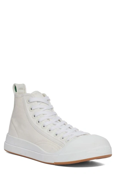 Bottega Veneta Vulcan High Top Sneaker In 9122 Optic White