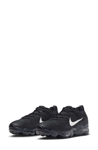 Nike Vapormax 2023 Flyknit "black/sail" Sneakers In Black