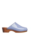Figure Decorative Wood Base Clogs With Sketched Pattern In Light Violet
