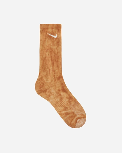 Nike Unisex Everyday Plus Cushioned Crew Socks In Brown