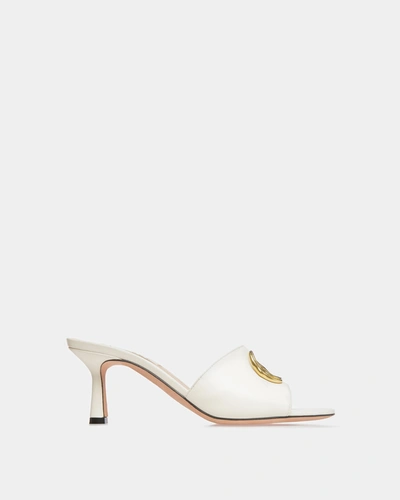 Bally Emblem Sandals In Bone Leather In White