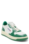 Autry Leather Medalist Low Sneakers In Green