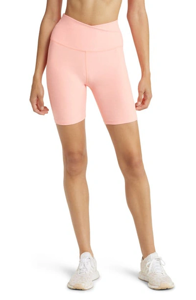 Beyond Yoga At Your Leisure Space Dye High Waist Bike Shorts In Electric Peach Heather