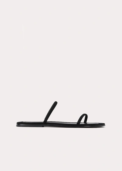 Totême Toteme 'the City' Slides In Black
