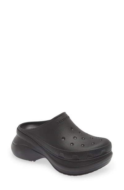 Balenciaga Sandali Slip-on Crocs  Da Donna In Nero In Black
