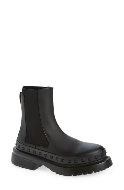Valentino Garavani M-way Rockstud Ankle Boot In Calfskin Leather In Black