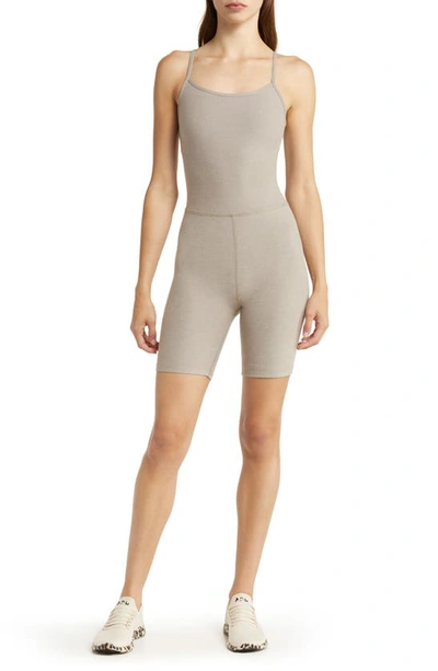 Beyond Yoga Spacedye Uplift Biker Romper – Birch Heather In Grey